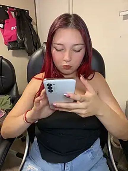 Karen18_boobs