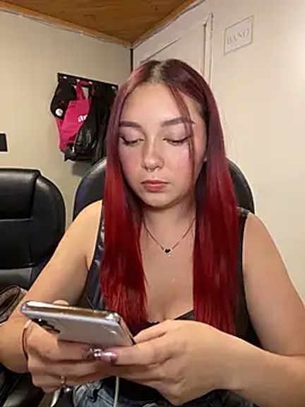 Karen18_boobs