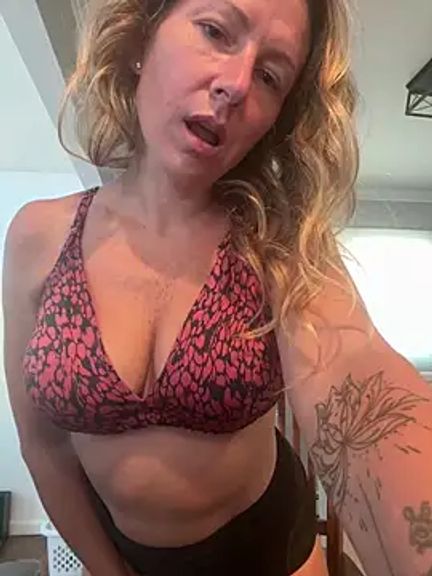 YourSophiaxo