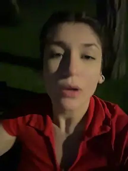 ScarletBloom_