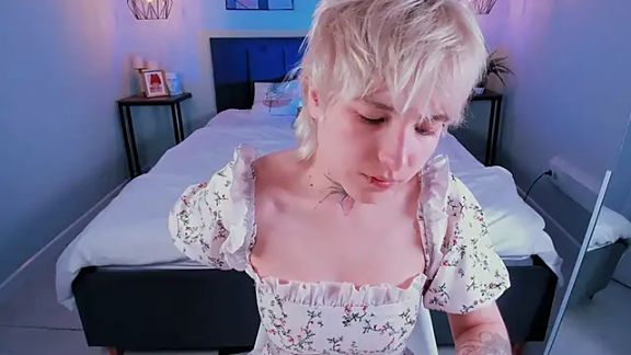 carol_blondie