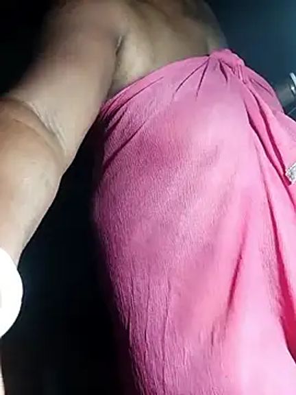 Nude-Priya2