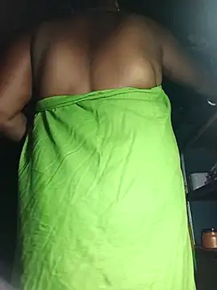 Nude-Priya2