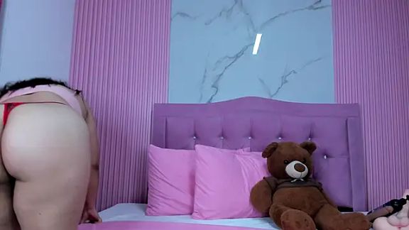 Emy_topless