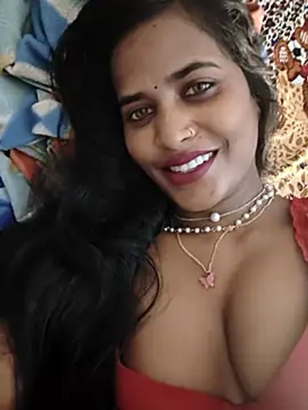 cute_radhikaa