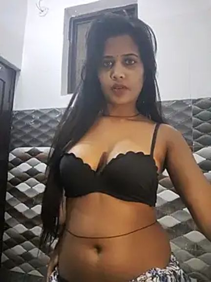 cute_radhikaa