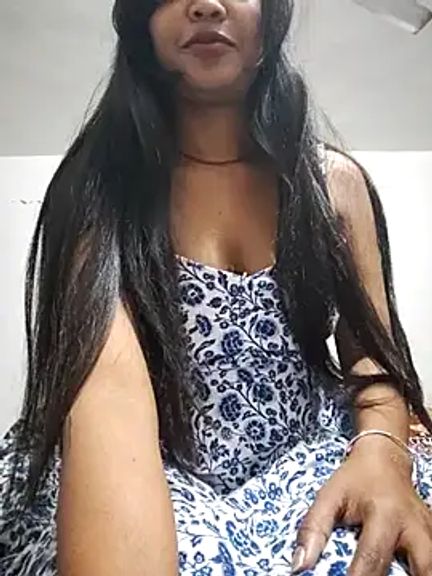 cute_radhikaa