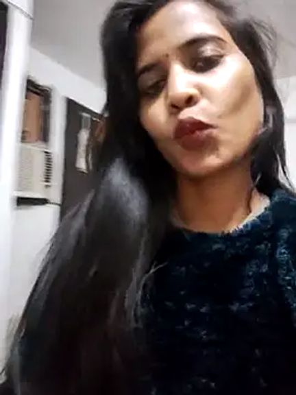 cute_radhikaa