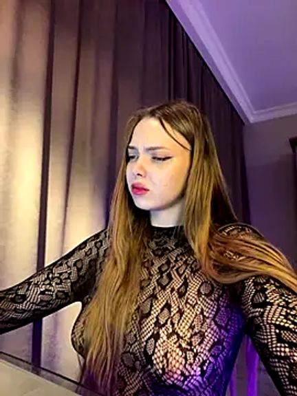 Nikole_Boom