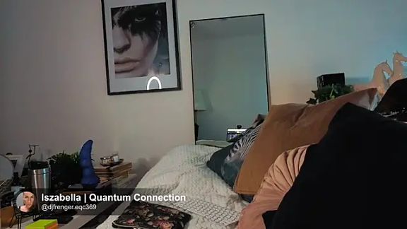 SwingWingWomanSweden