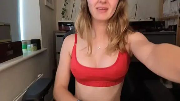 Lilly-Luscious