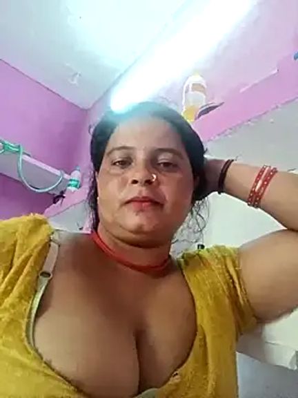 Rashmi_cut
