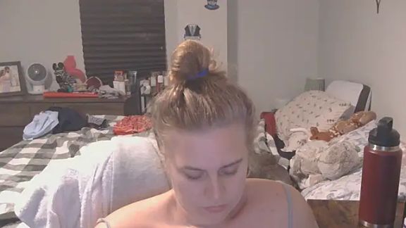 Sexyblonde12344
