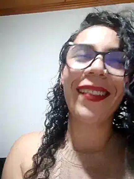 mia_velvet1