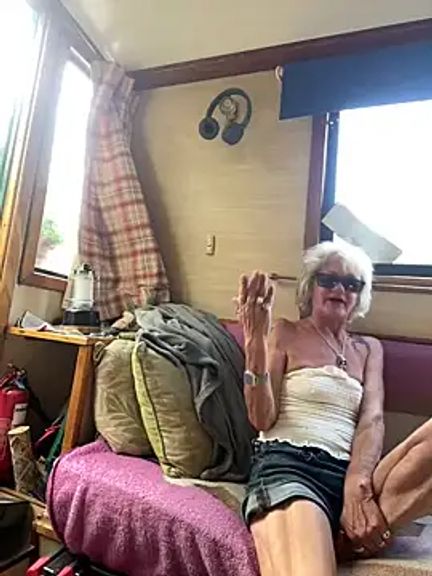 ladyboatlady