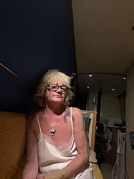 ladyboatlady