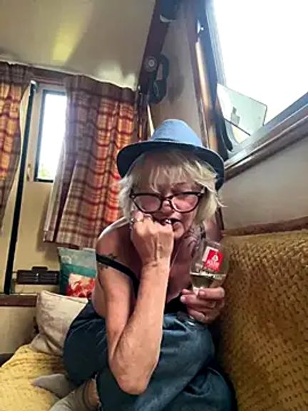 ladyboatlady