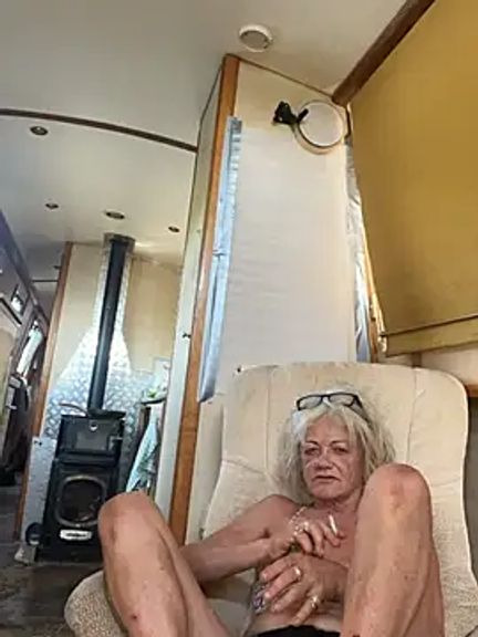 ladyboatlady