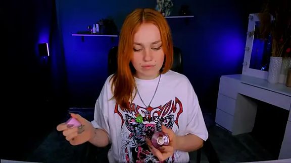 ellie_fire1