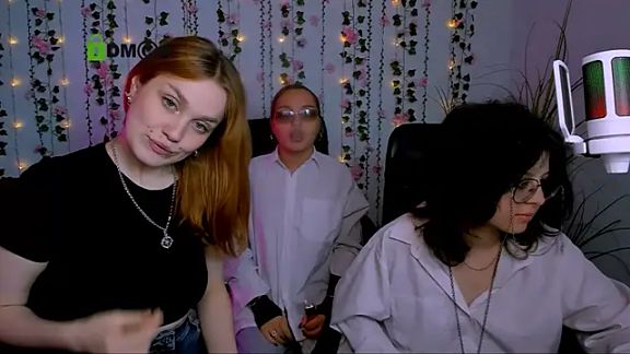 ellie_fire1
