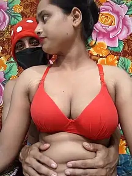 Seducing_couple