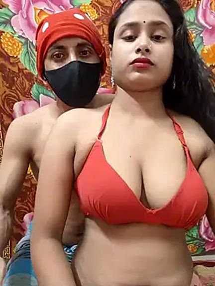 Seducing_couple