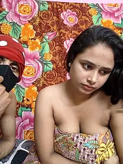 Seducing_couple