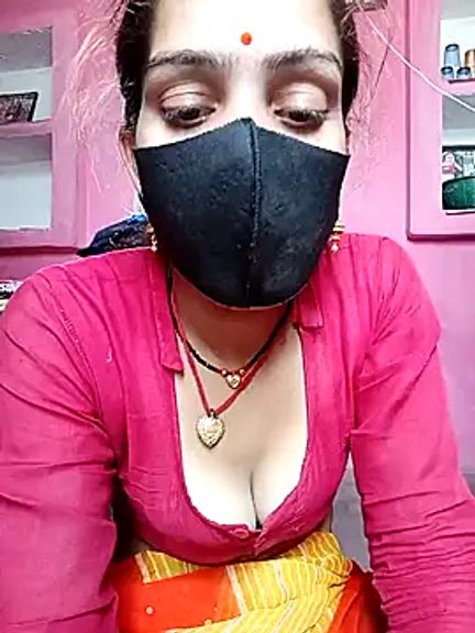 Hot-lodhi66