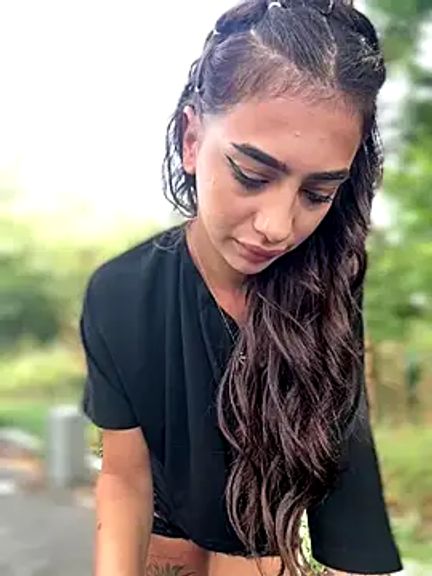 LaraVegas_