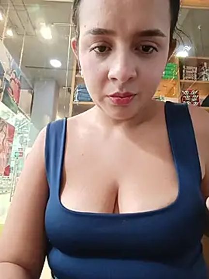 Julieth_hot-69