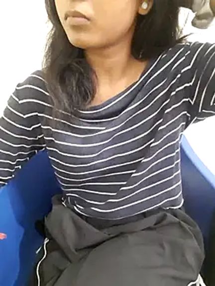 Navya6879