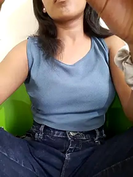 Navya6879