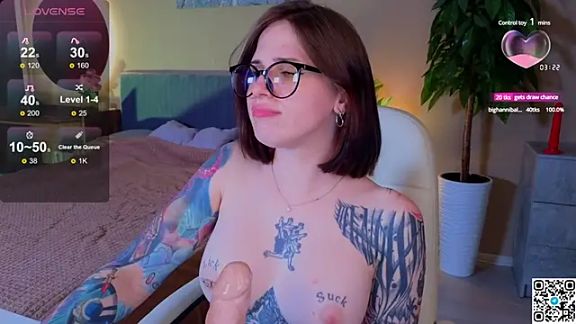Arya_deepthroat_queen