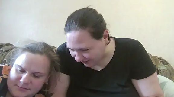 HollyXEva