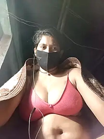 Hoty_khushbu