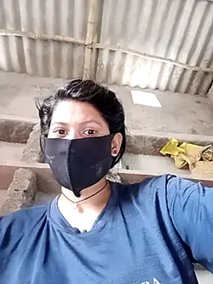 Hoty_khushbu