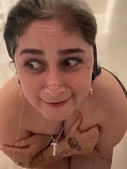 Alix_Valentine