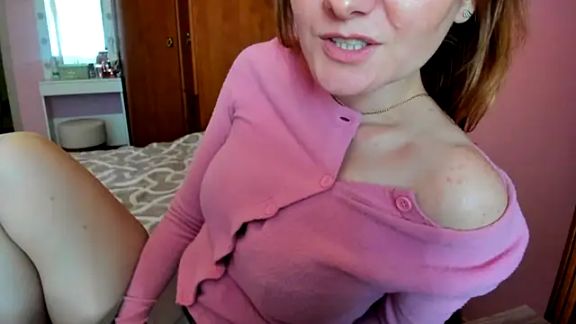 HolmesAriana
