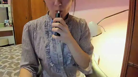 HolmesAriana