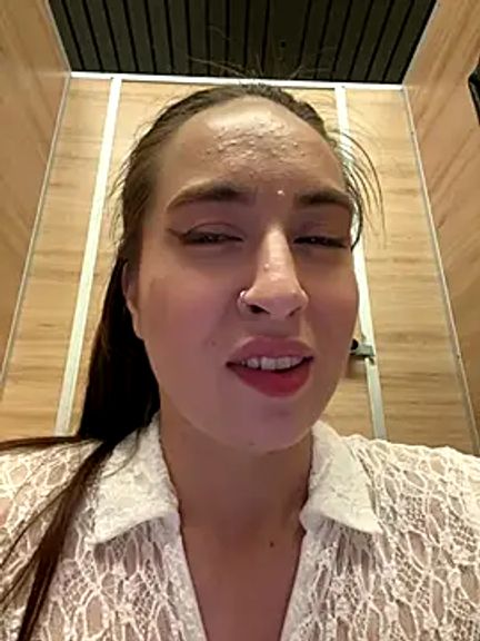 Holly_Play