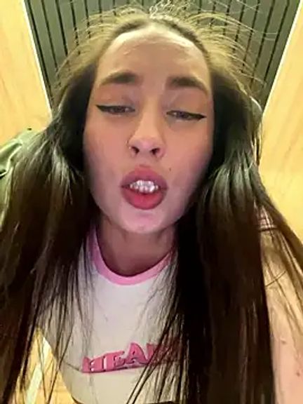 Holly_Play