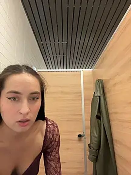 Holly_Play