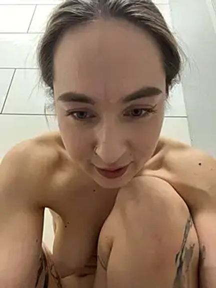 Holly_Play