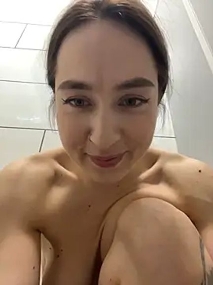 Holly_Play