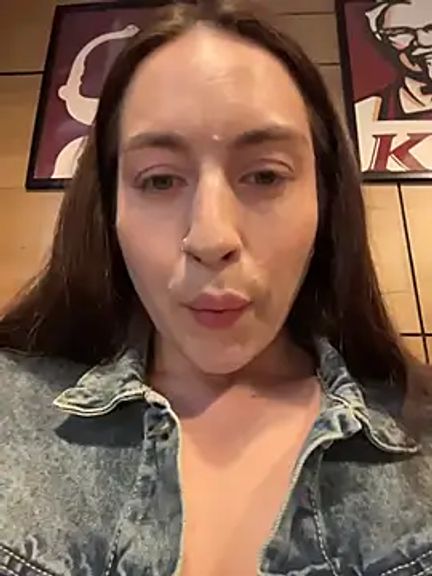 Holly_Play