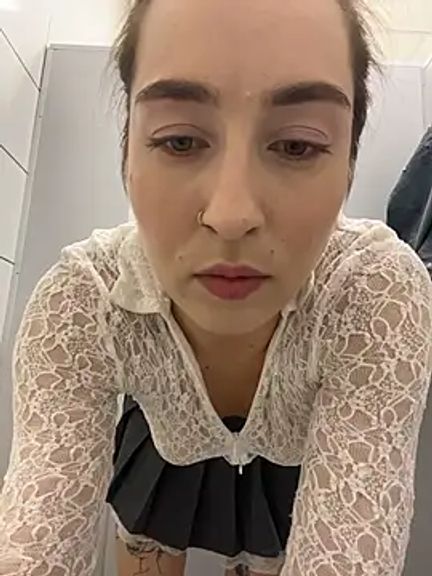 Holly_Play