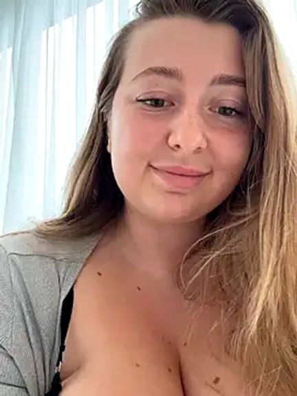 curvyflawless