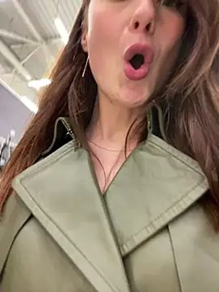Dina_Tease