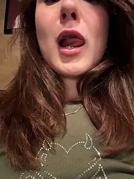 Dina_Tease