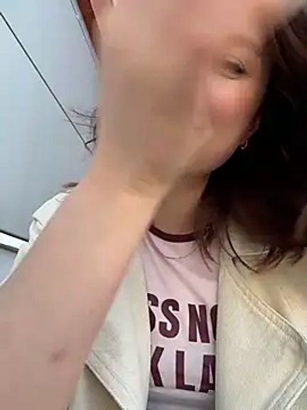 Dina_Tease